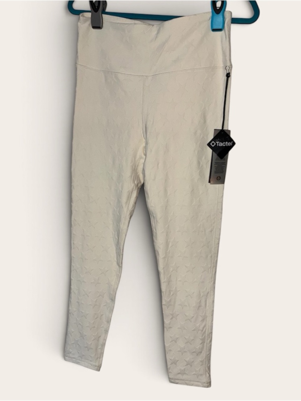 Mono B White Star-Textured Leggings